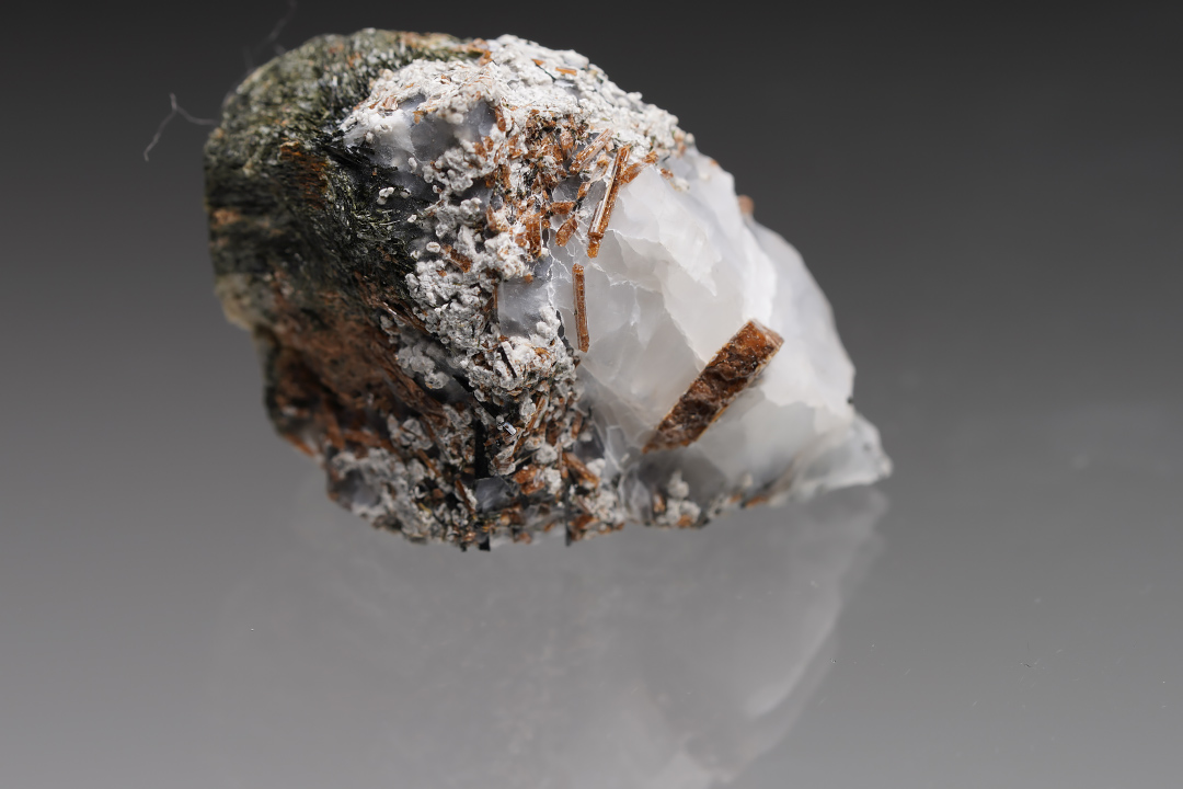 Shcherbakovite & Barylite