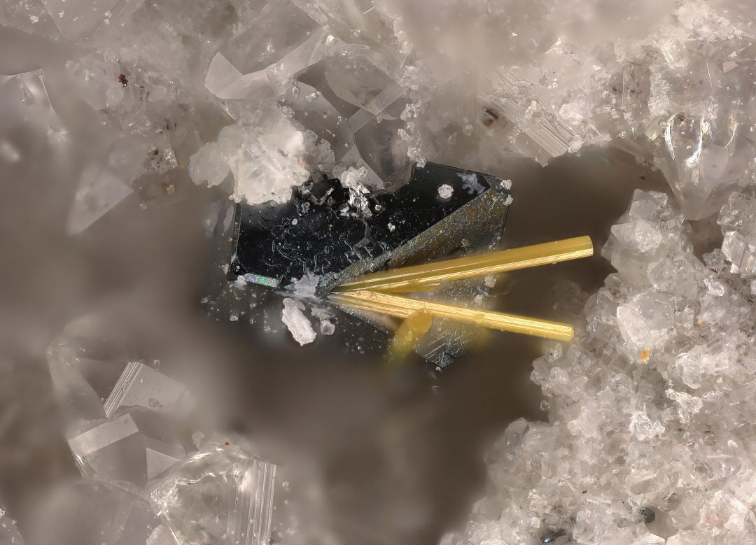 Holfertite