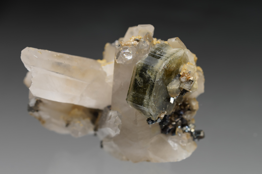 Fluorapatite