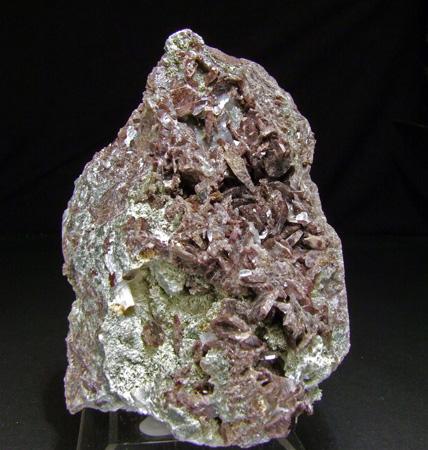 Axinite-(Fe)