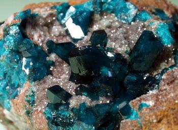 Dioptase On Dolomite