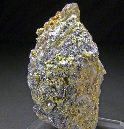 Ferrimolybdite & Molybdenite