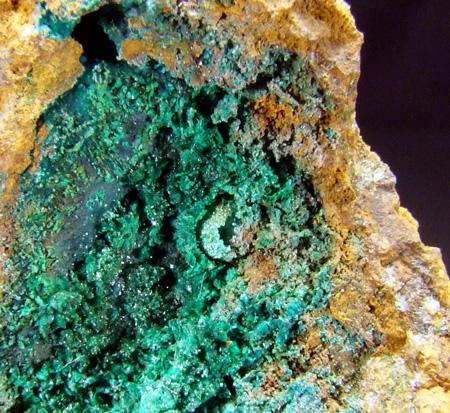 Pseudomalachite & Brochantite