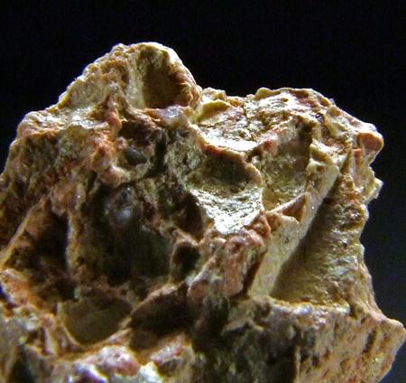 Uranospinite