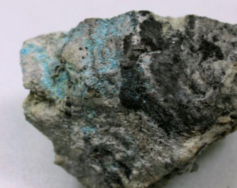 Paratooite-(La)