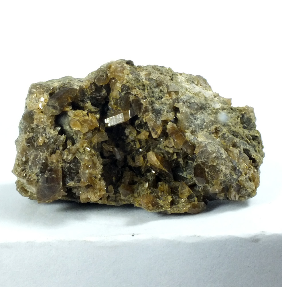 Axinite-(Mn)