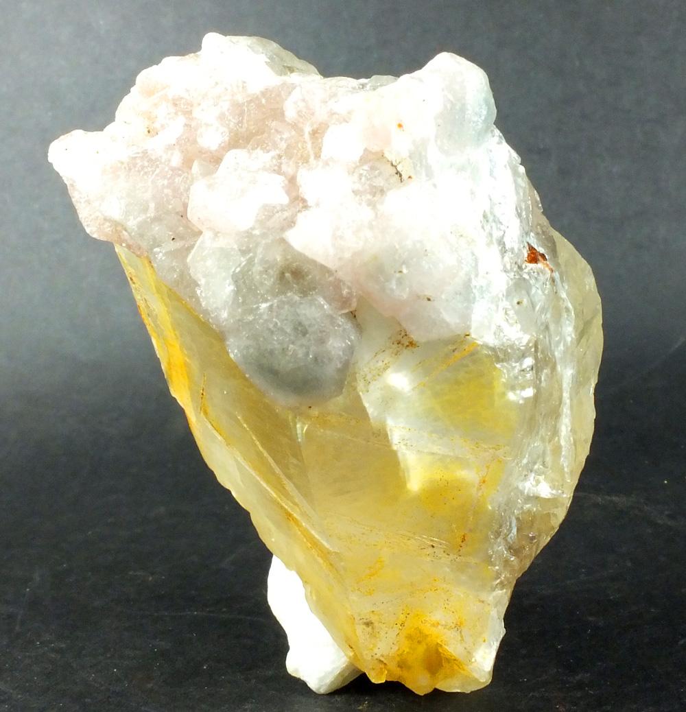 Beryl On Quartz