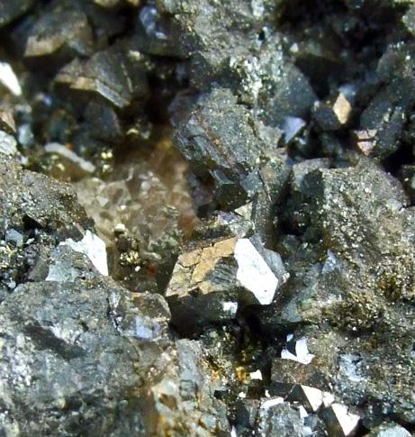 Sphalerite & Chalcocite On Quartz