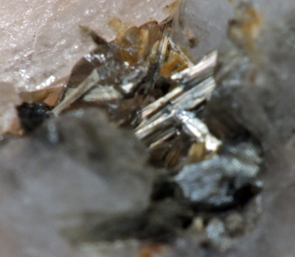 Rutile & Anatase On Quartz