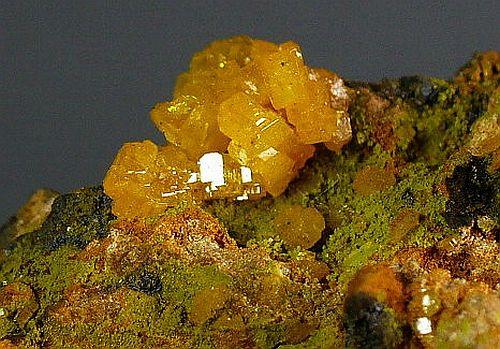 Wulfenite