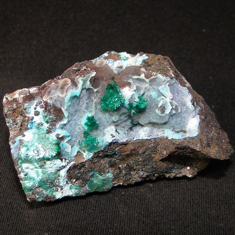 Brochantite & Chalcoalumite