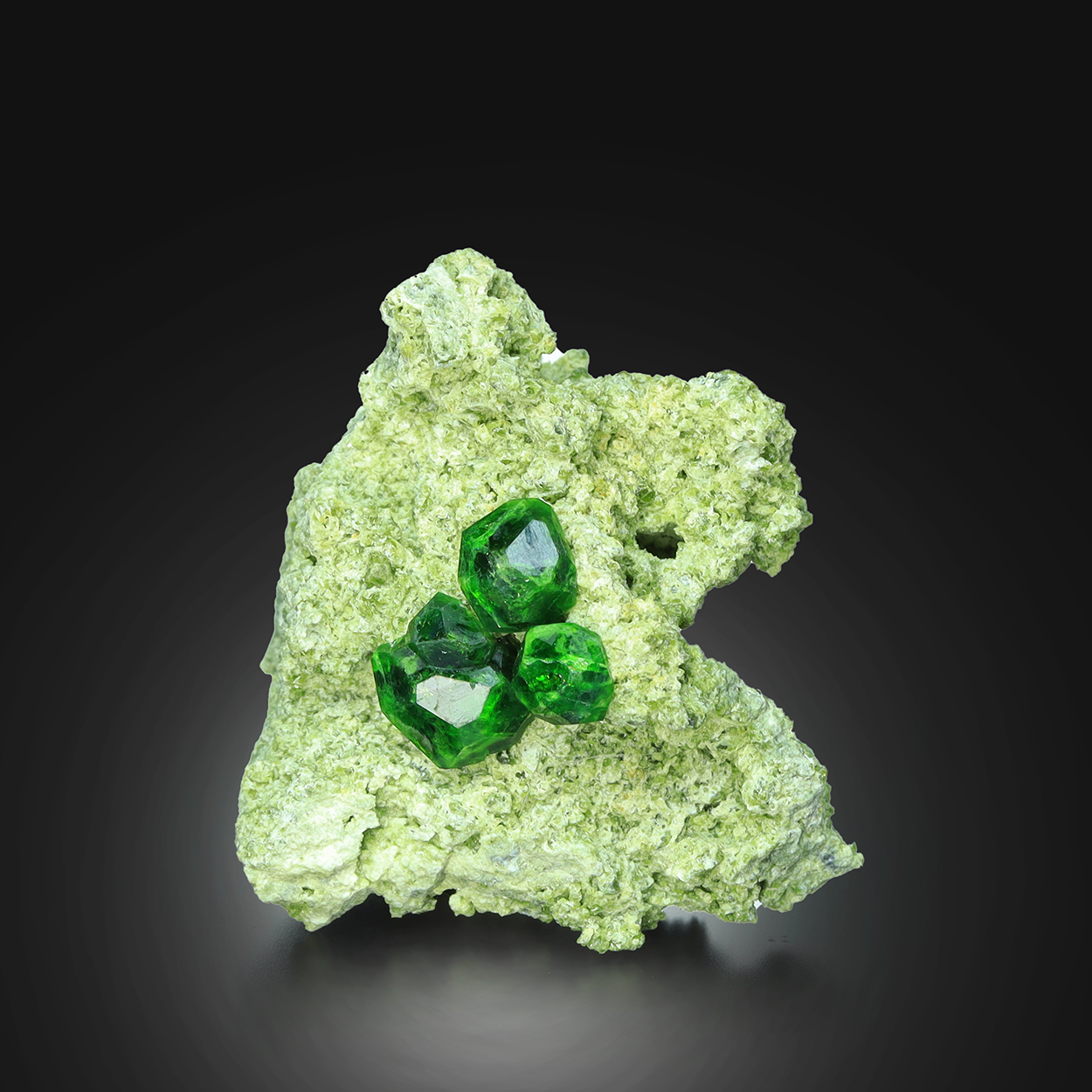 Andradite Var Demantoid