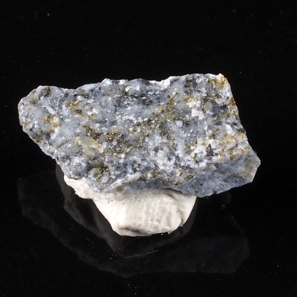 Kirschsteinite