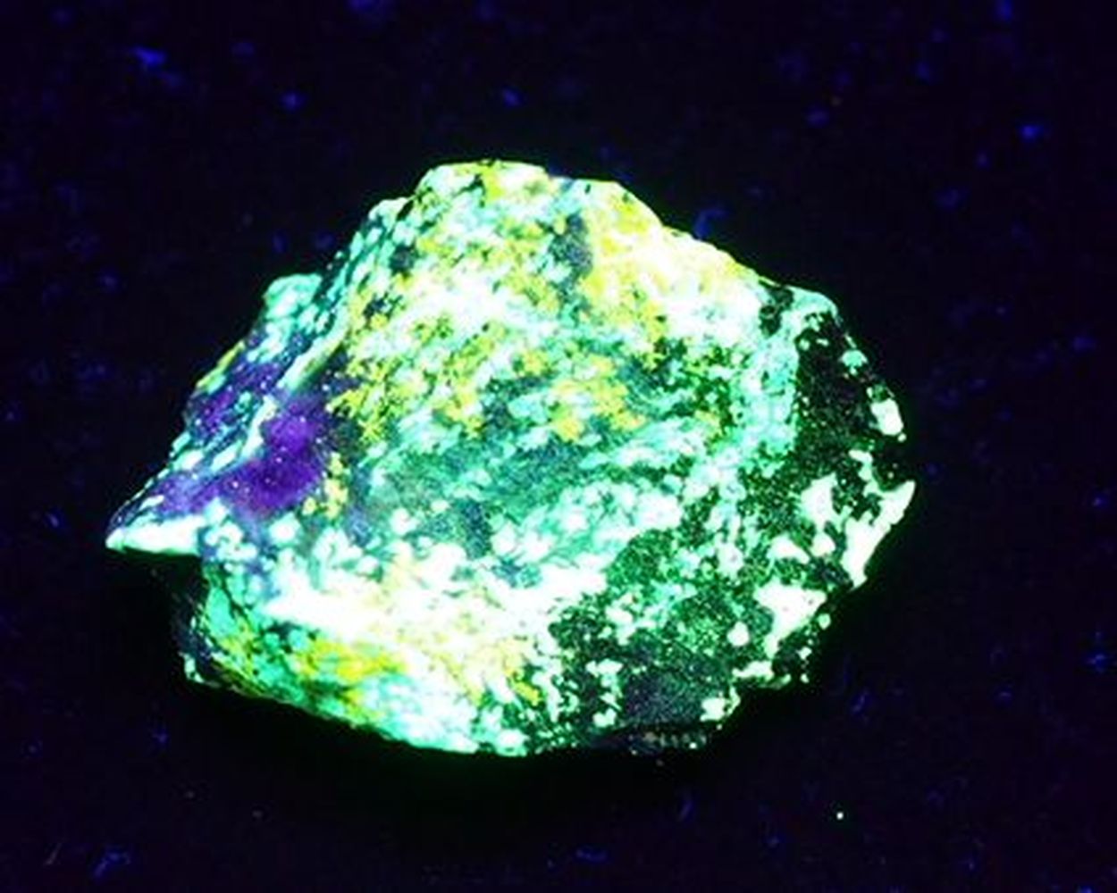 Esperite In Willemite