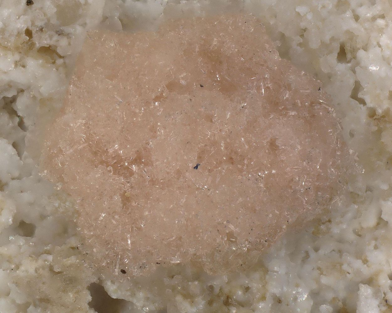 Chiyokoite & Henmilite