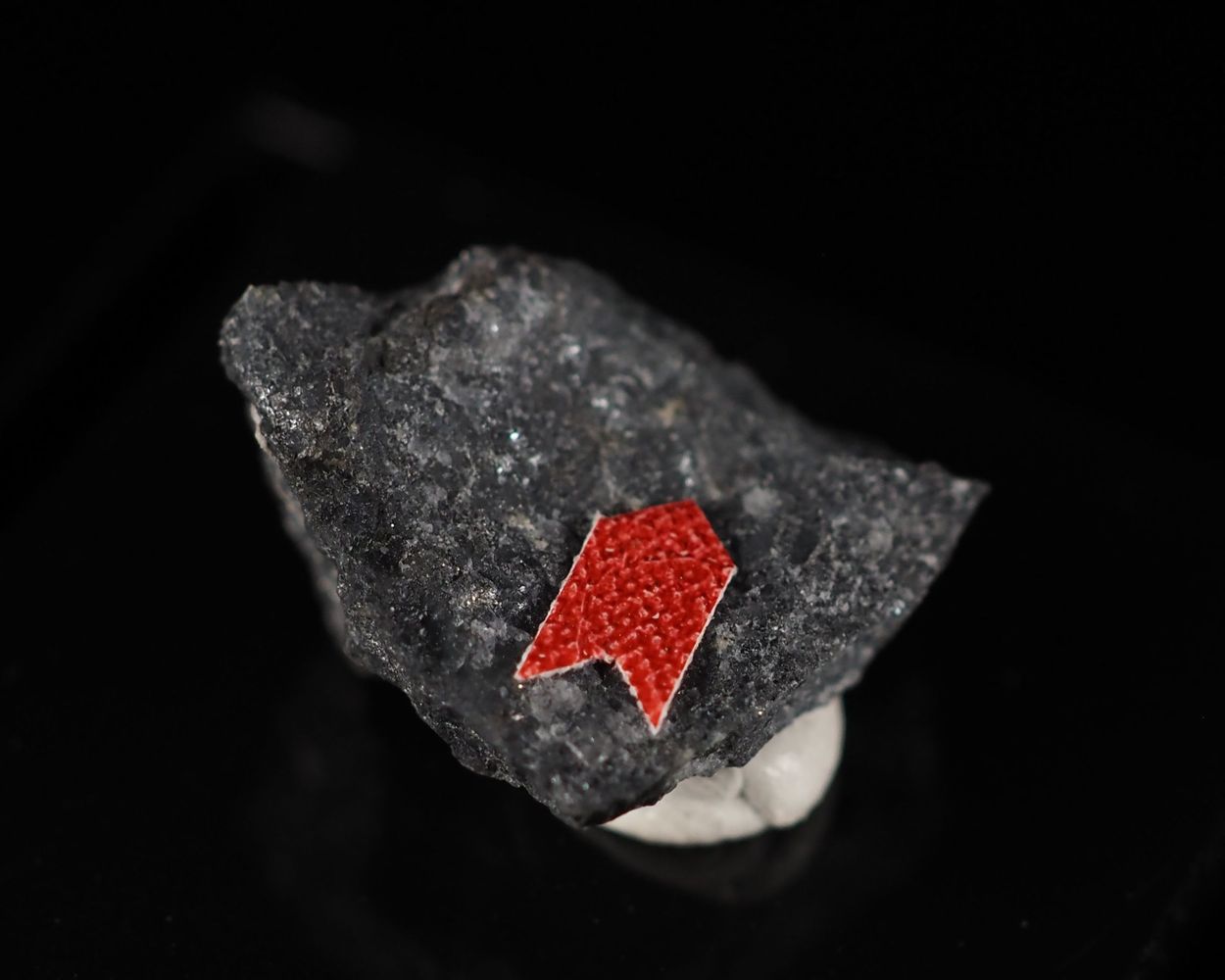 Aurostibite