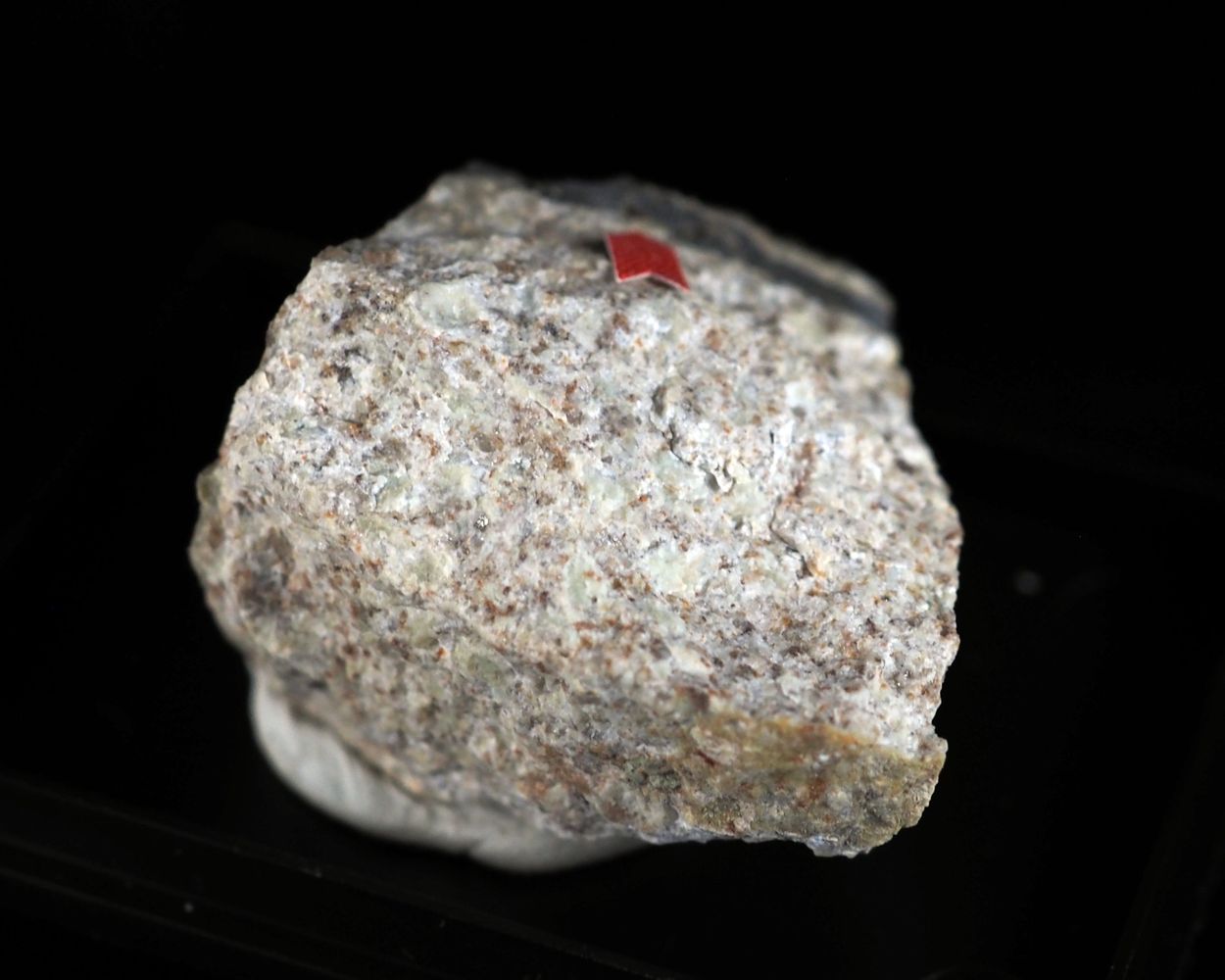Ludlockite