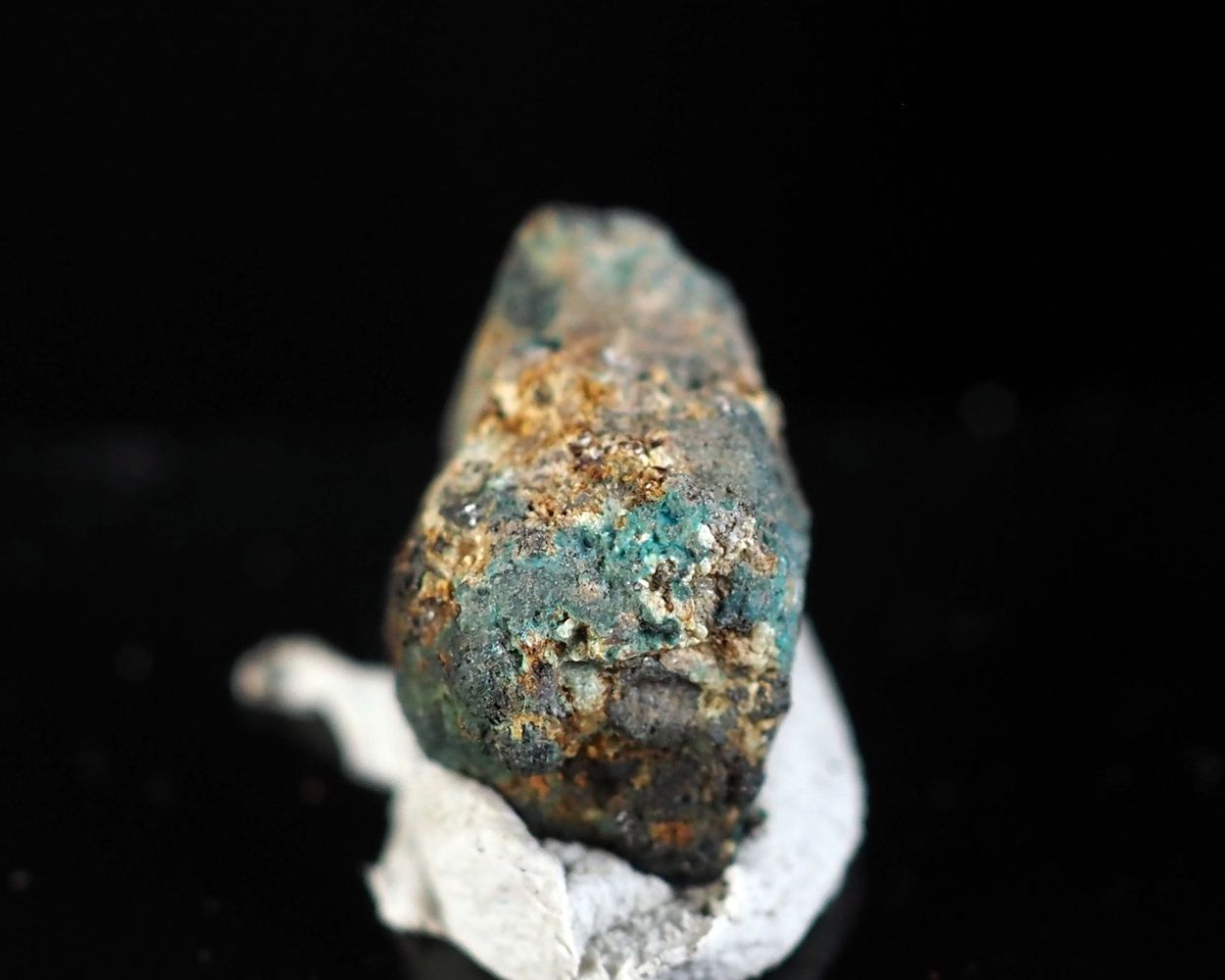Olsacherite