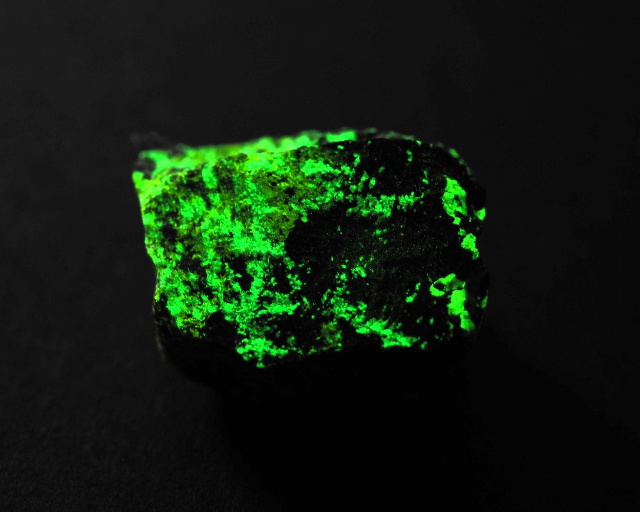 Esperite With Willemite