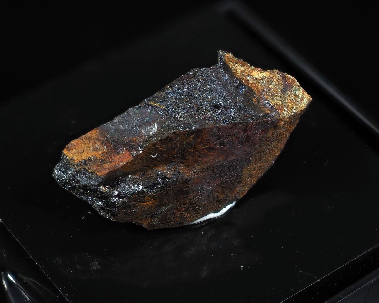 Magnesiohögbomite-2N2S