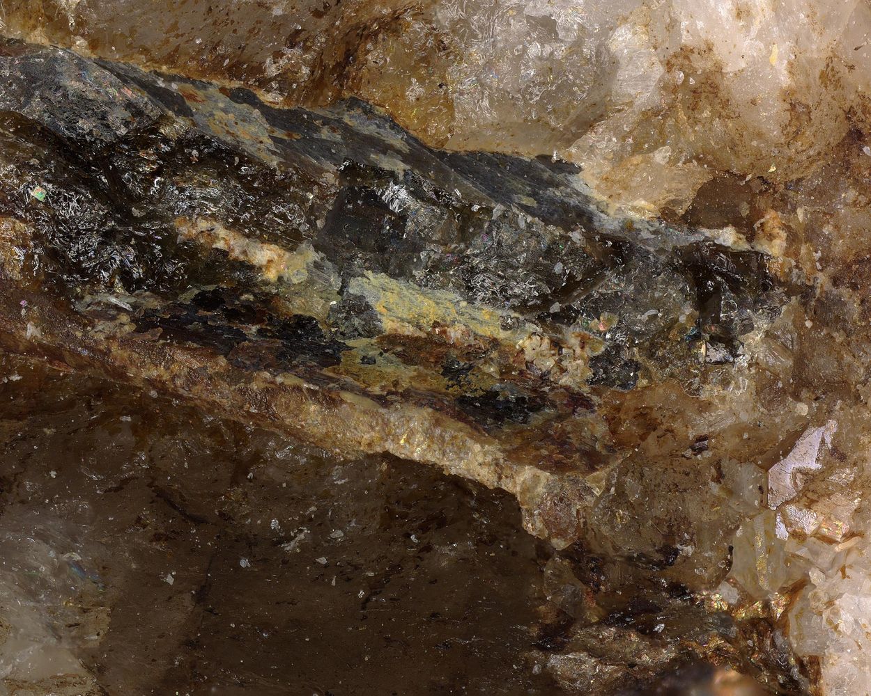 Hingganite-(Y)