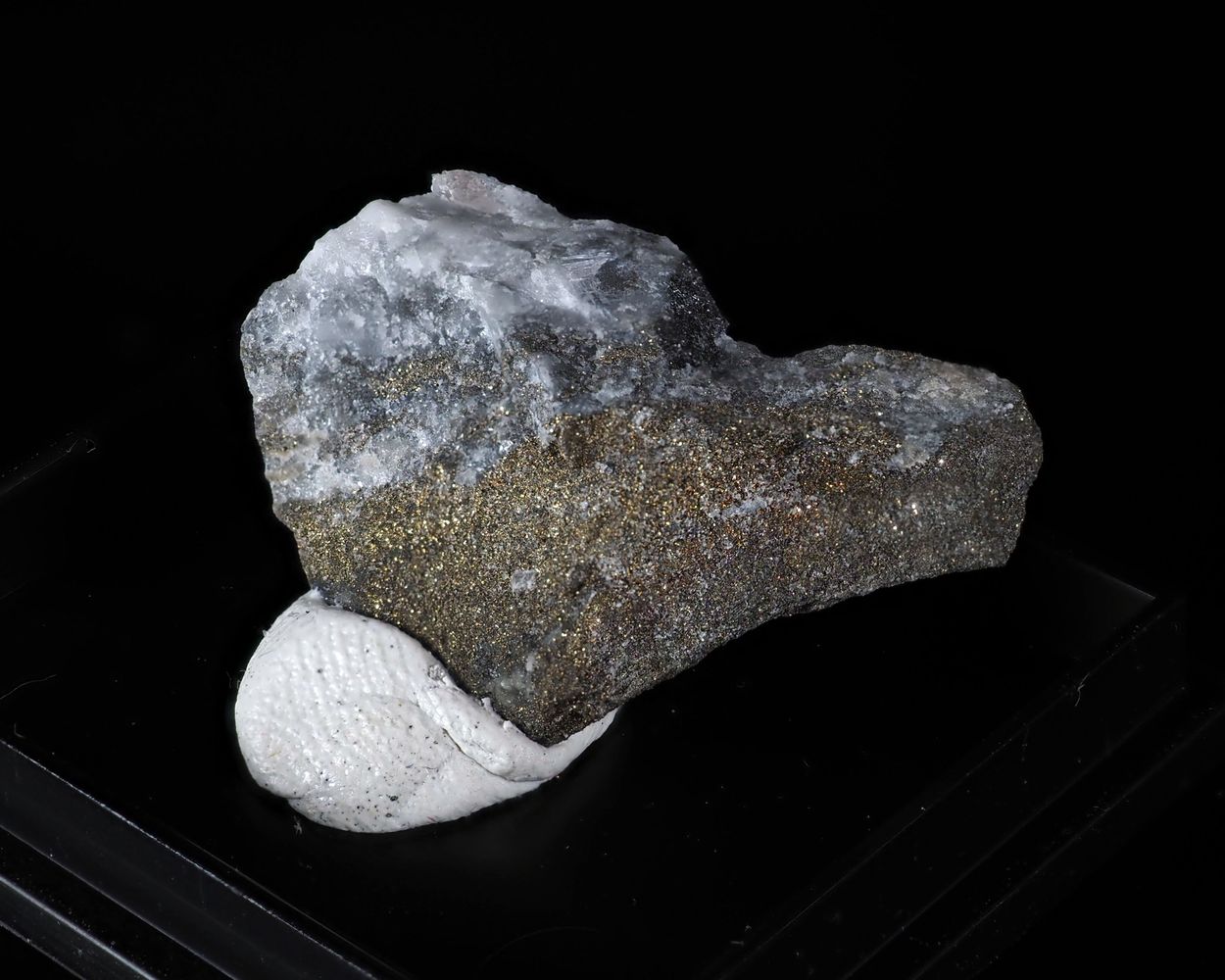 Ferdowsiite