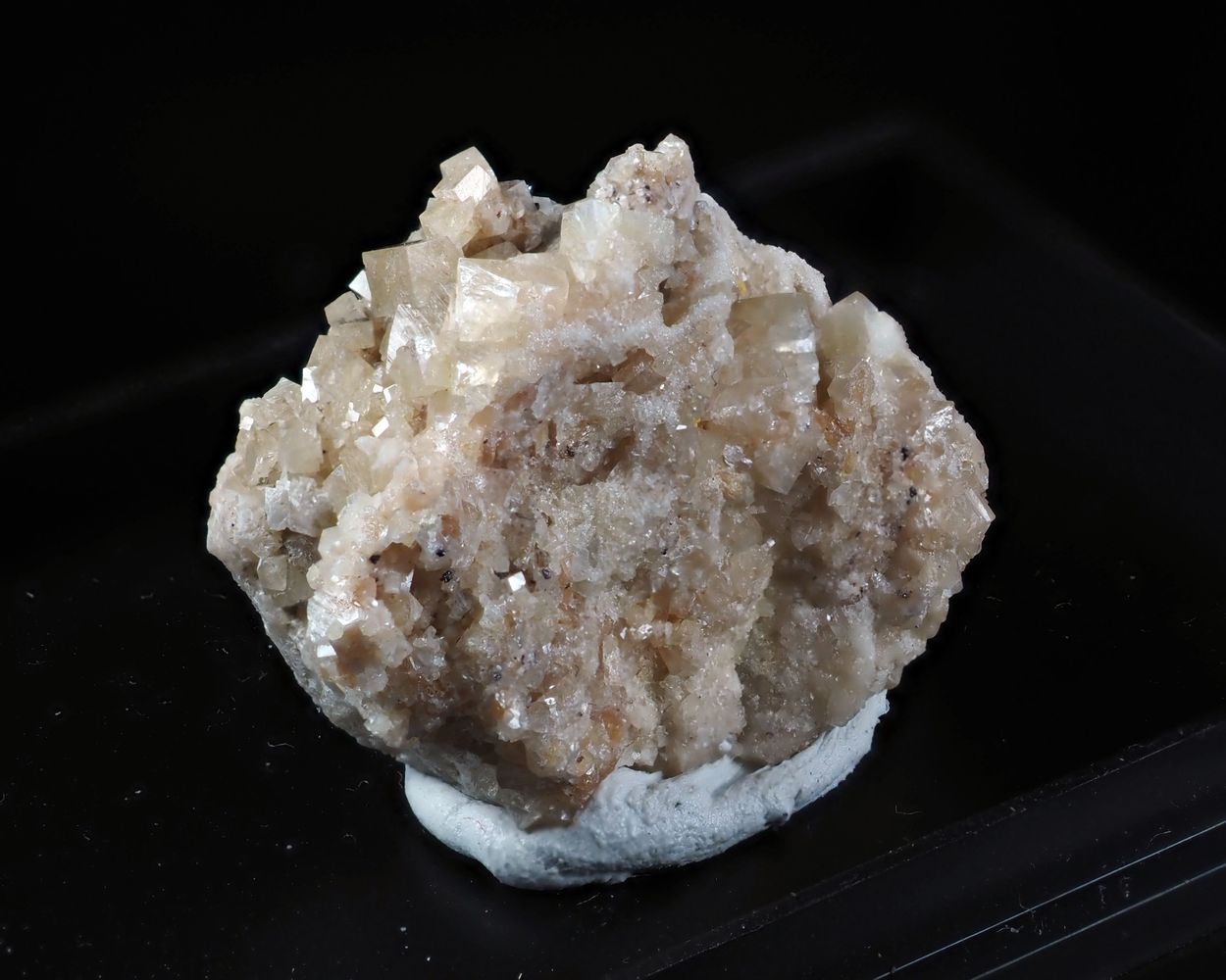 Woodhouseite