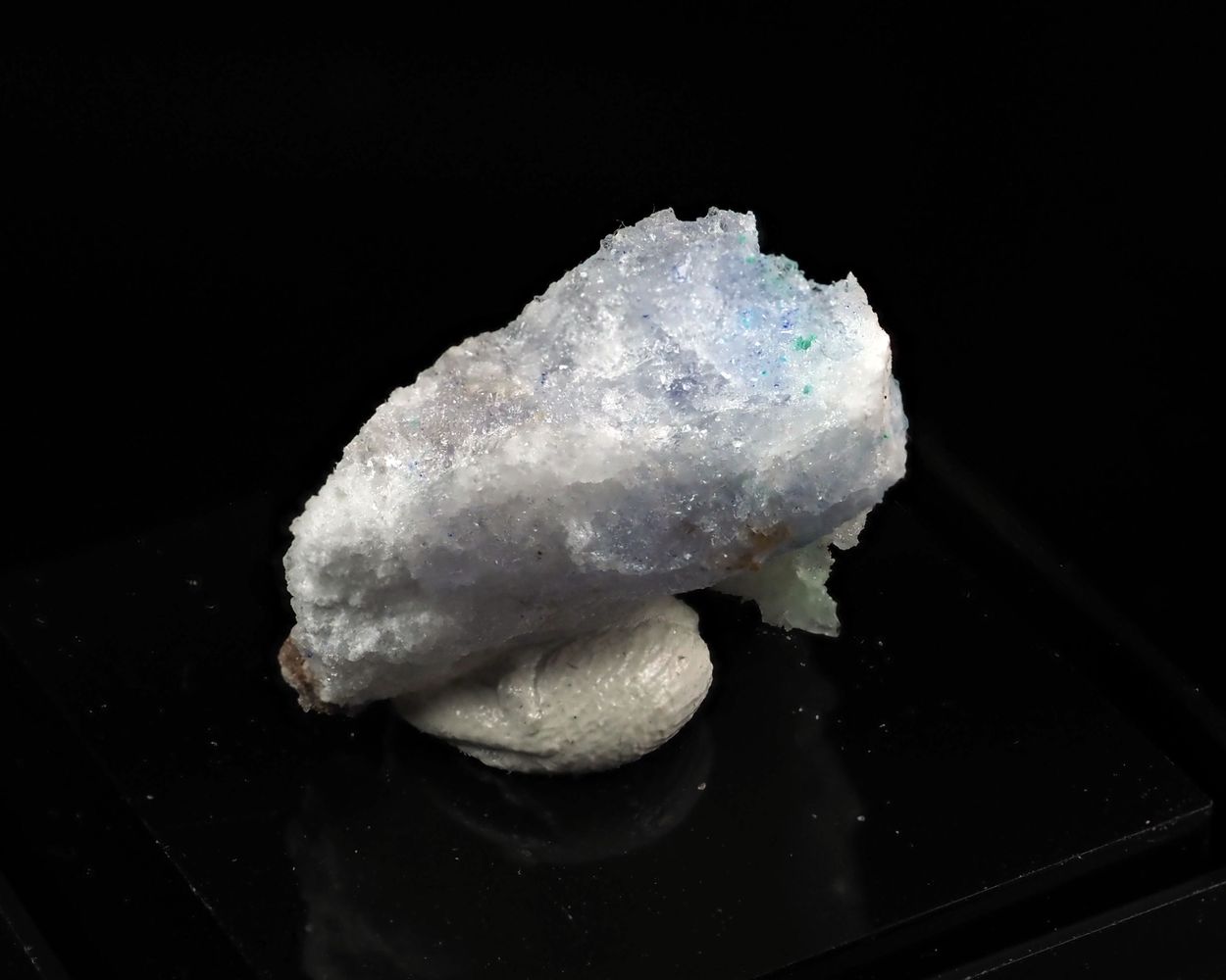 Shilovite