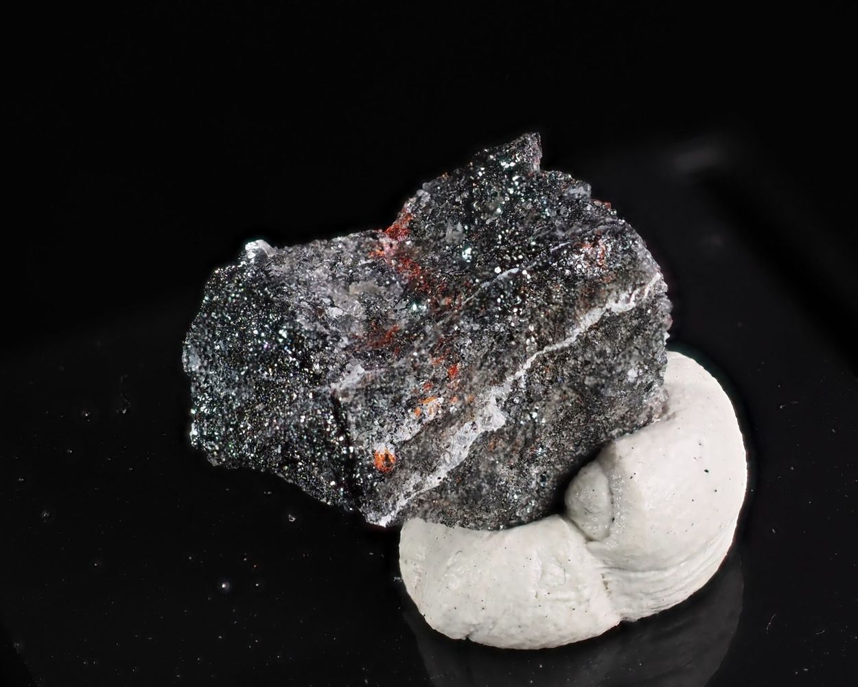 Erikjonssonite