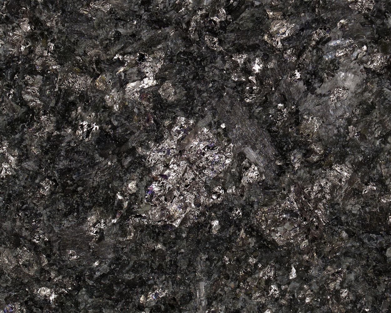 Clinosafflorite
