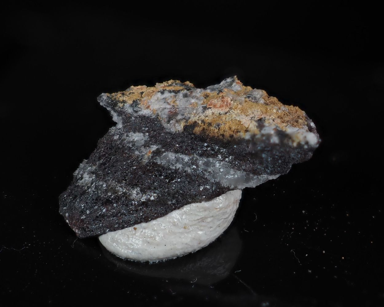 Aldomarinoite