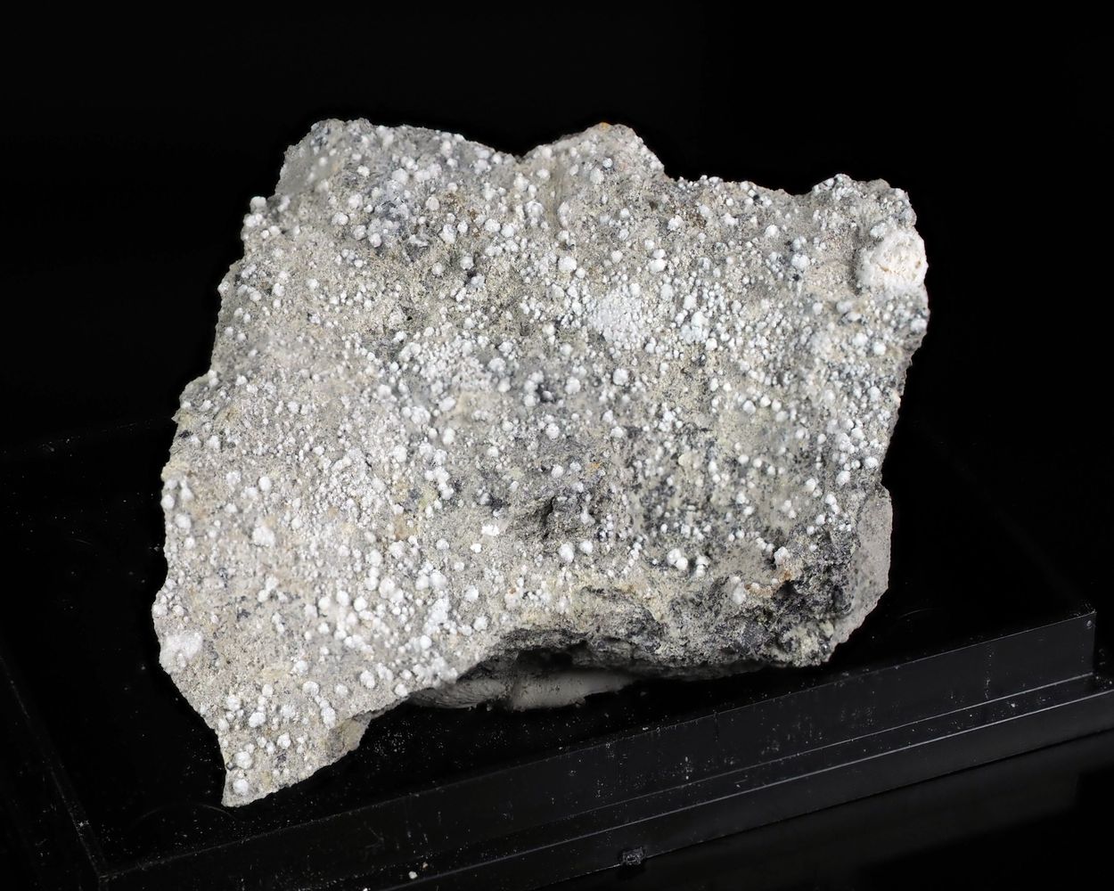 Ferrinatrite