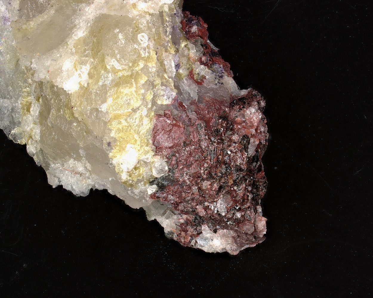 Fluor-schorl