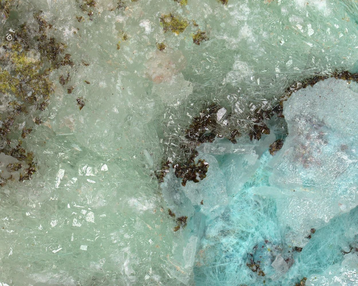 Fornacite