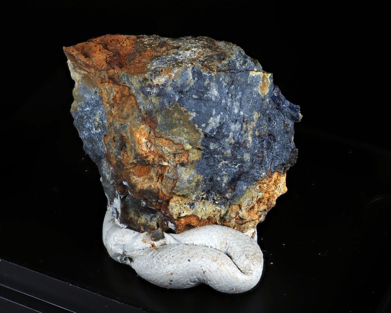 Valentinite