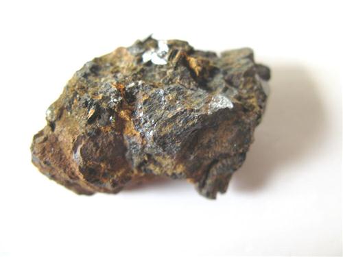 Davidite-(La)