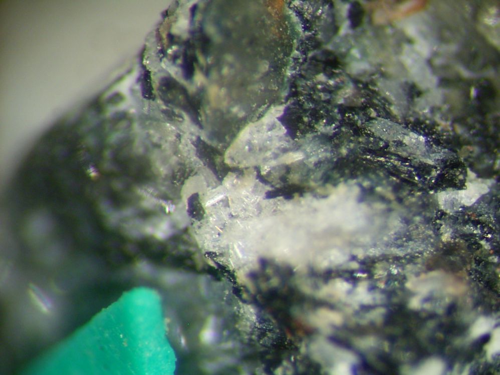 Nacareniobsite-(Ce)