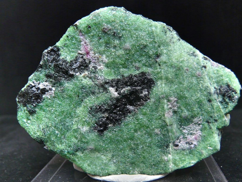 Zoisite With Pargasite