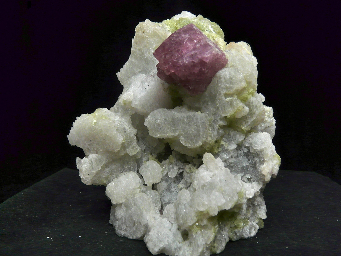 Forsterite With Spinel