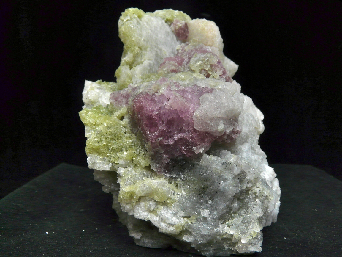 Forsterite With Spinel