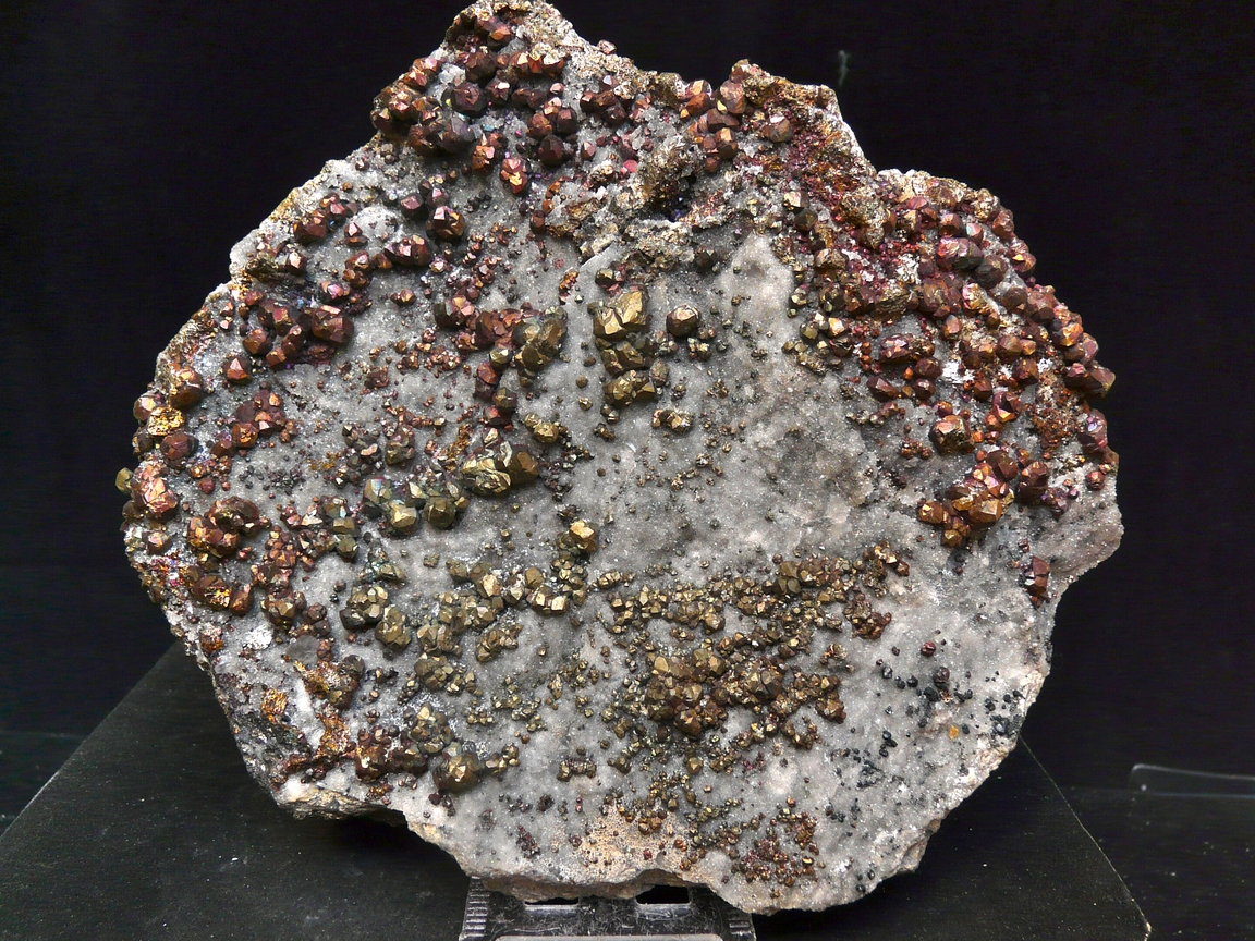 Chalcopyrite On Pyrite