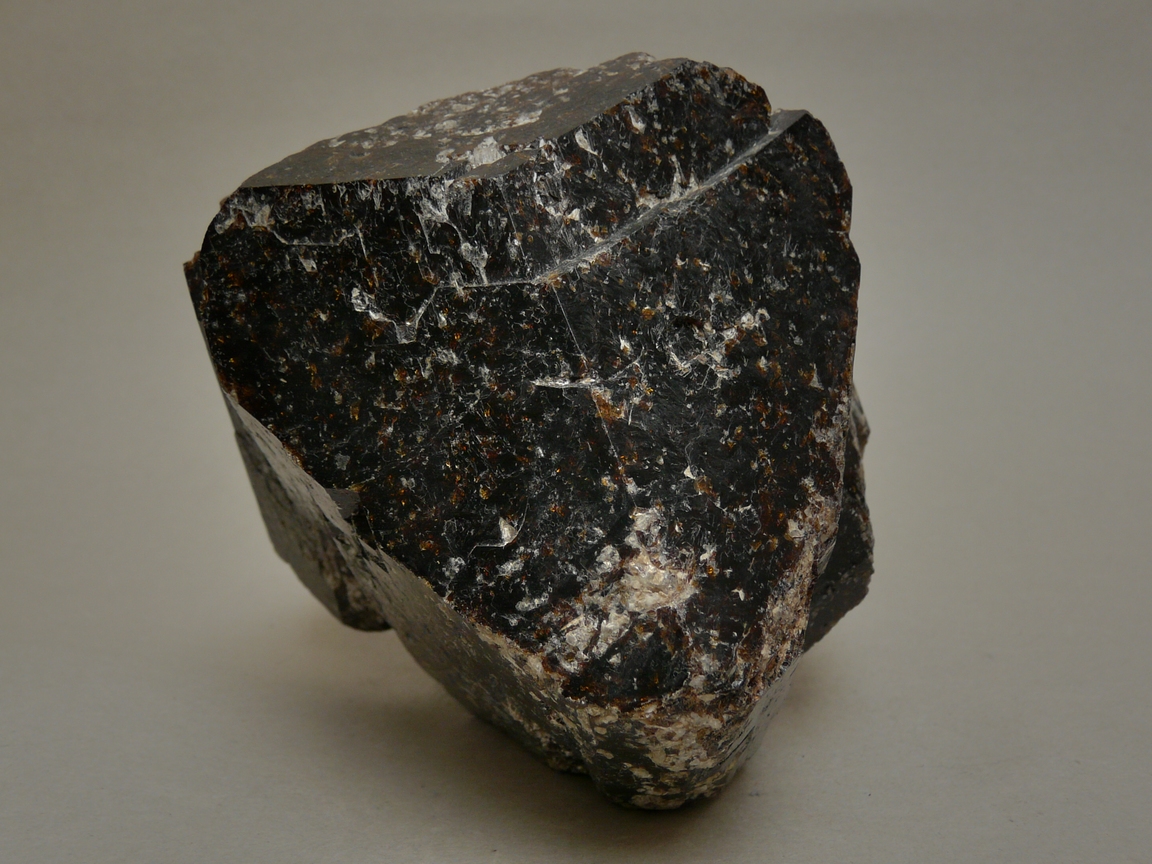 Dravite