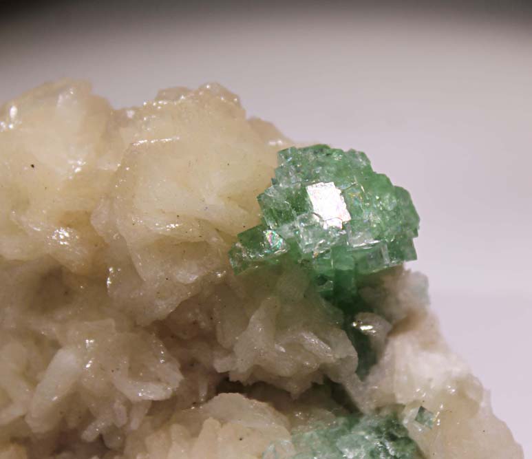 Apophyllite & Stilbite