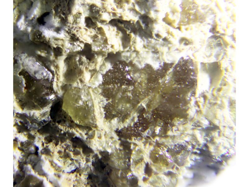 Rhabdophane-(La)