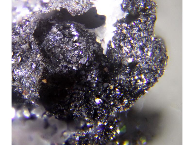 Plumboferrite