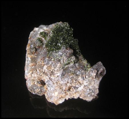 Cobaltaustinite Picropharmacolite Spherocobaltite & Quartz