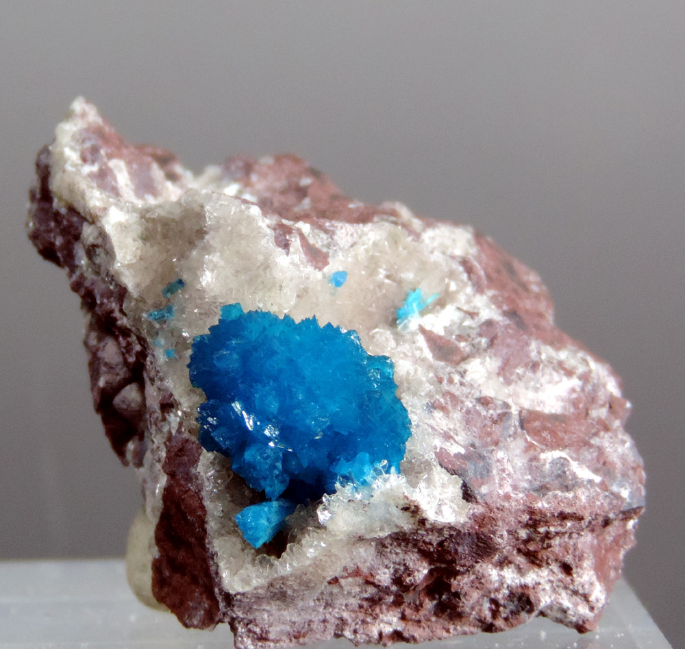 Cavansite