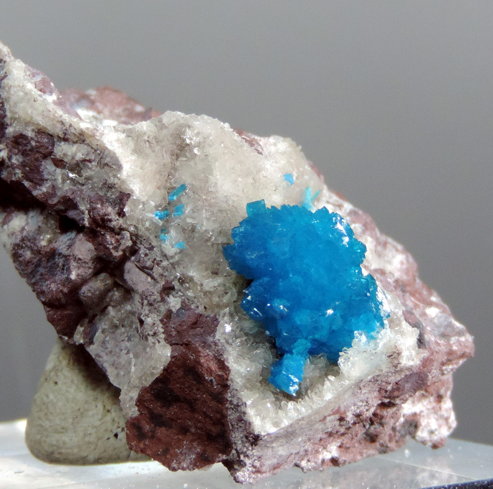 Cavansite