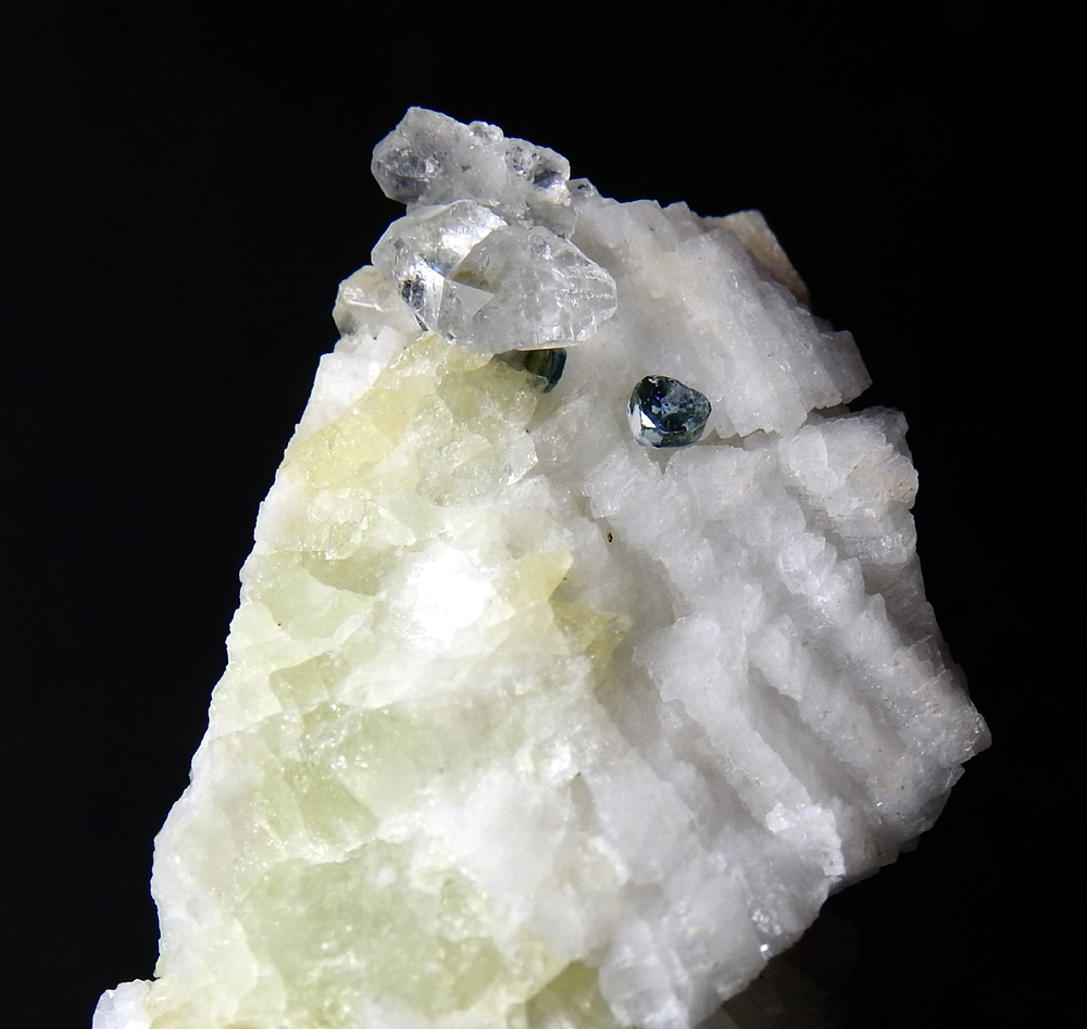 Beryllonite & Apatite