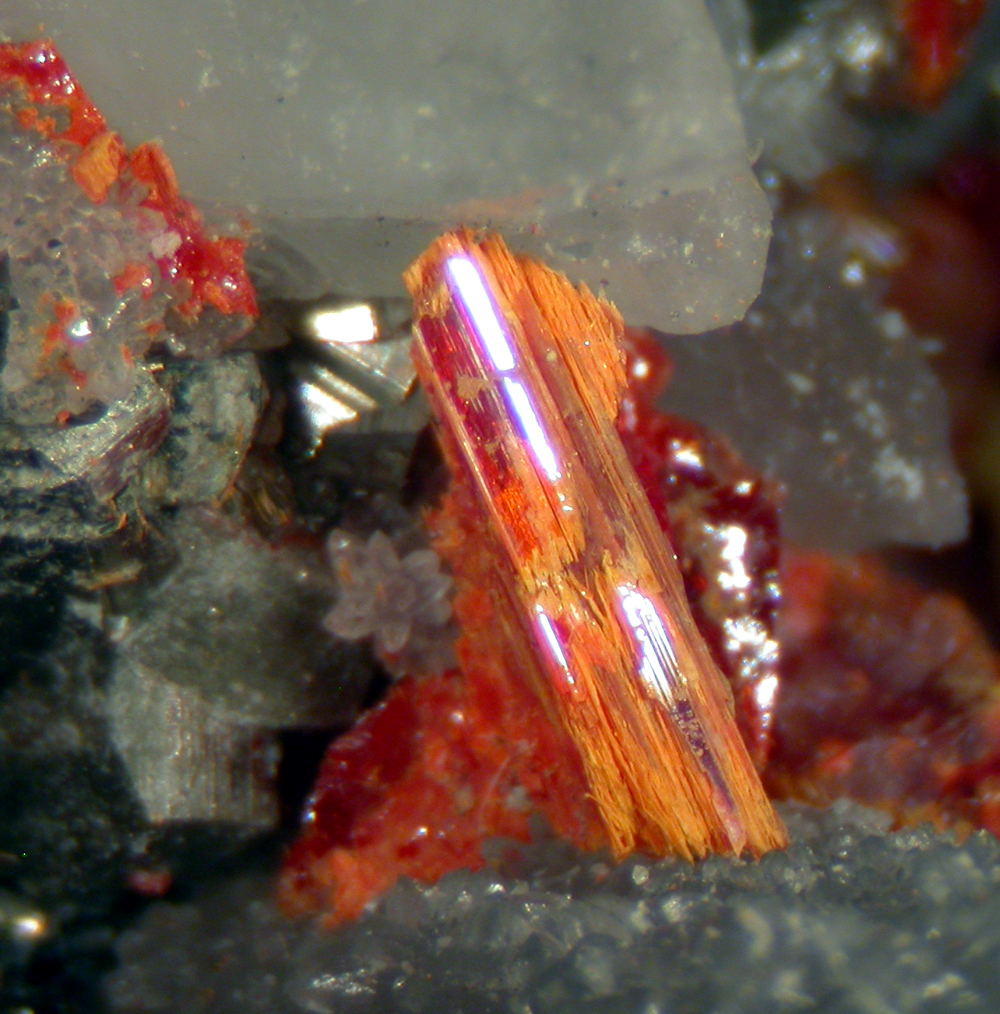 Realgar & Quartz